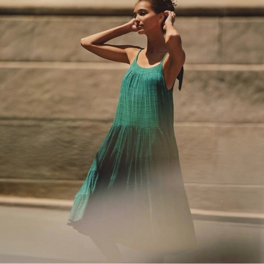 Anthropologie Green Midi Dress with Elegant Silhouette